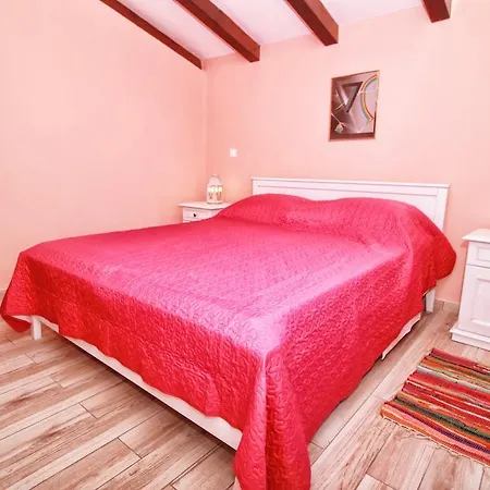 Holiday Stancija Marusi * Peruški