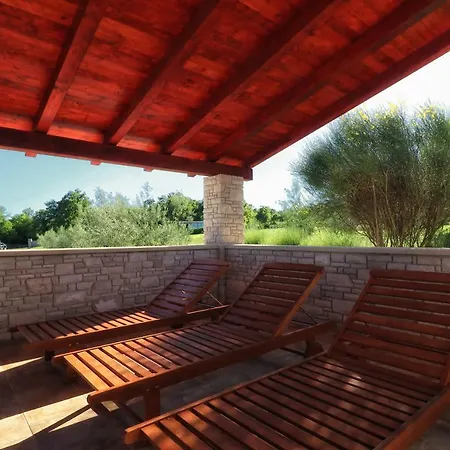 Holiday Stancija Marusi * Peruški